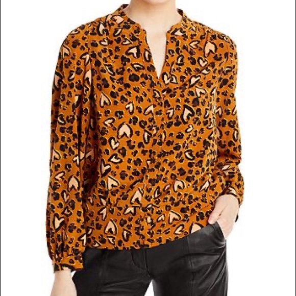 Karl Lagerfeld Tops - NWT Karl Lagerfeld Gold Heart Print Blouse Size Medium Fits Like Large